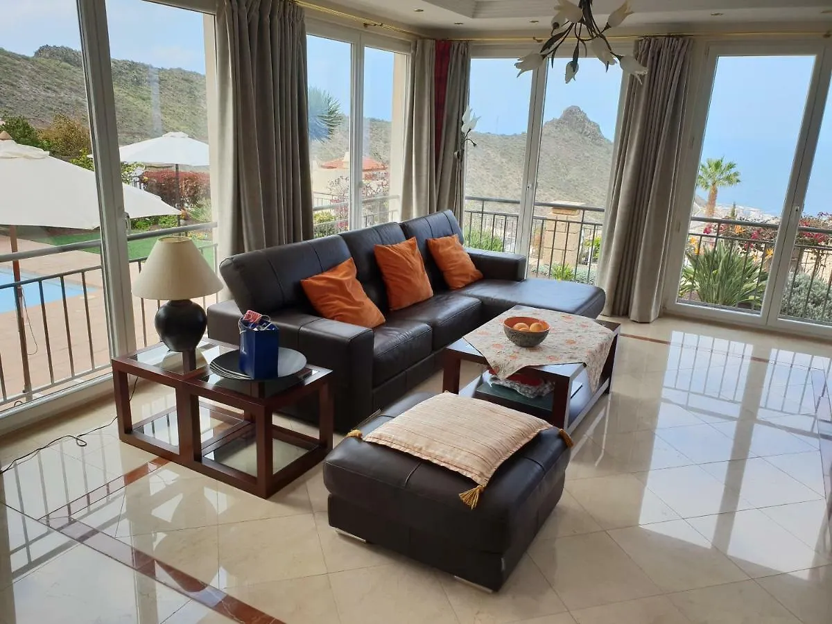 Villa Strelitzia Costa Adeje